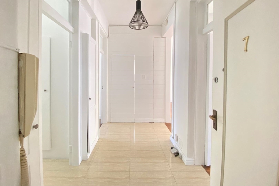 To Let 2 Bedroom Property for Rent in Three Anchor Bay Western Cape